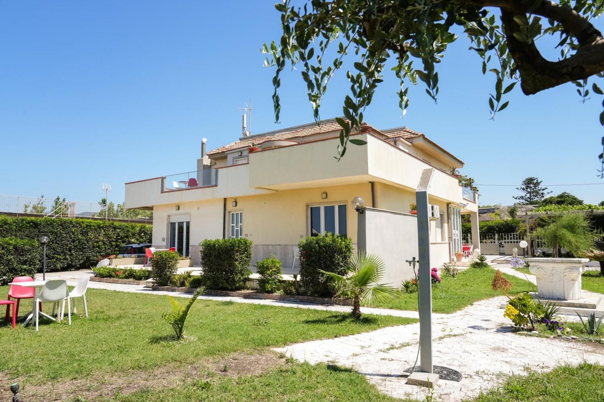 بونتيكانيانو Villa Miramare المظهر الخارجي الصورة