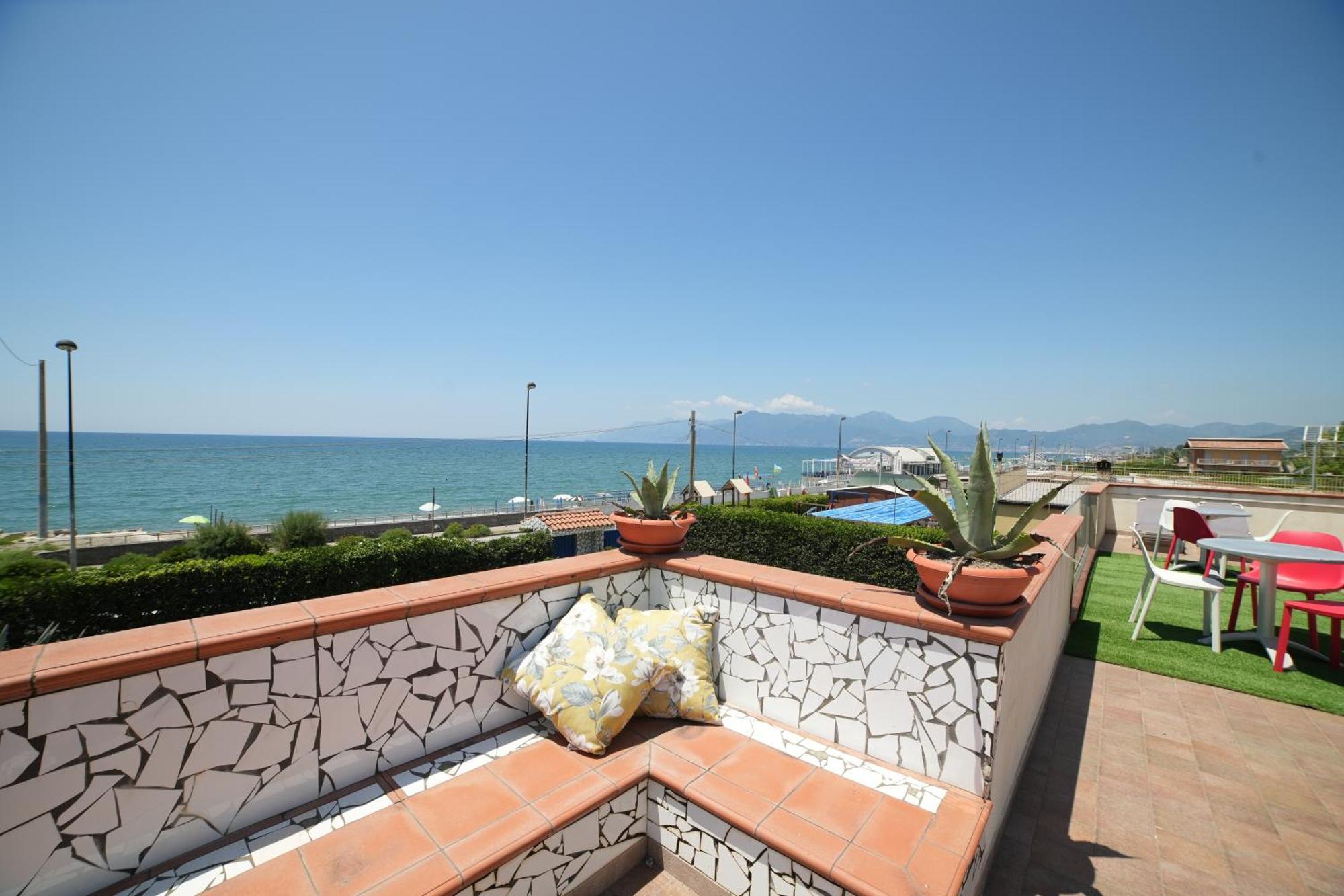 بونتيكانيانو Villa Miramare المظهر الخارجي الصورة